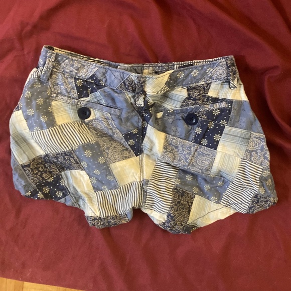 GapKids Shorts Size 14 - Picture 3 of 4